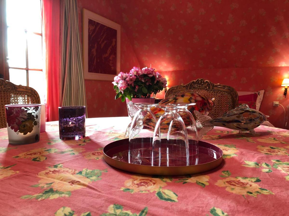 La Maison De Juliette Сен-Иполит Екстериор снимка